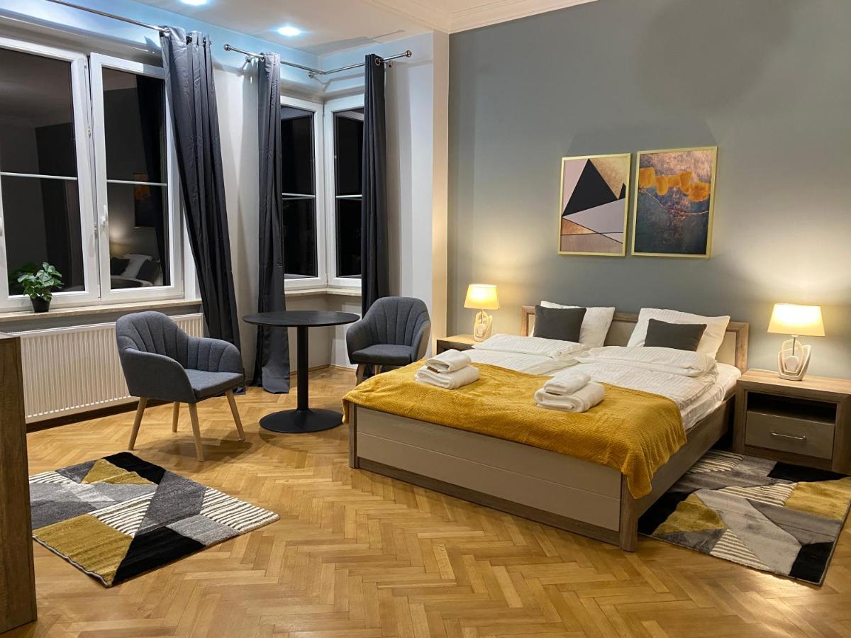 Dunin Majestic Residence 4 Краків Екстер'єр фото